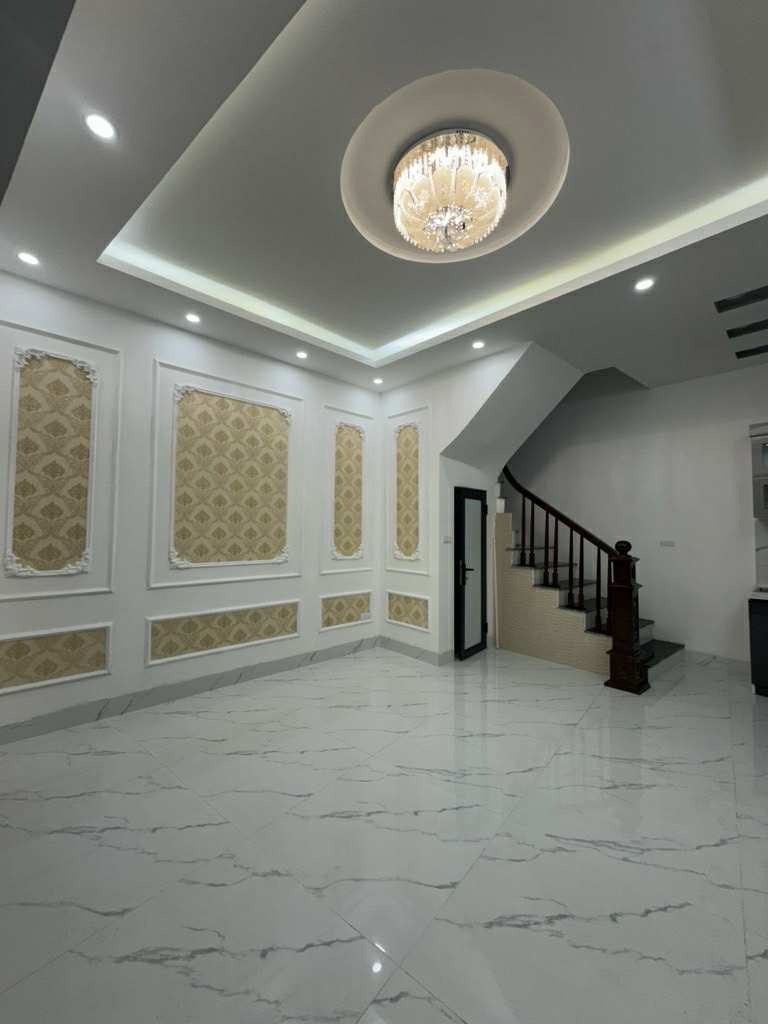 Bán nhà riêng 4 tầng, ngõ Chợ Khâm Thiên - Vị trí đẹp, tiện ích đầy đủ