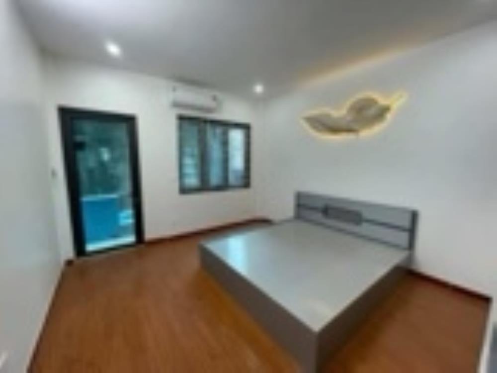 Bán nhà Cầu Giấy - 5 tầng, hiện đại, ngõ thông, 6.85 tỷ