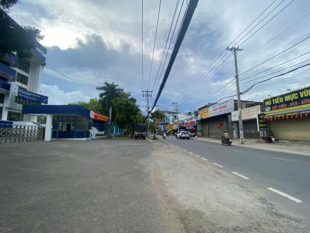 Bán Gấp Nhà 2 Tầng, 4.35 Tỷ, Linh Đông Thủ Đức - Vị Trí Đẹp, Giá Tốt