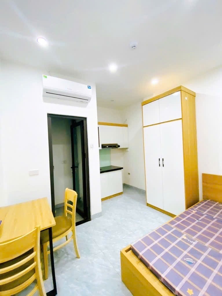 Tòa CCMN Nguyễn Văn Huyên 8 Tầng: Vị Trí Đắc Địa, Kinh Doanh Sinh Lời Cao Cầu Giấy