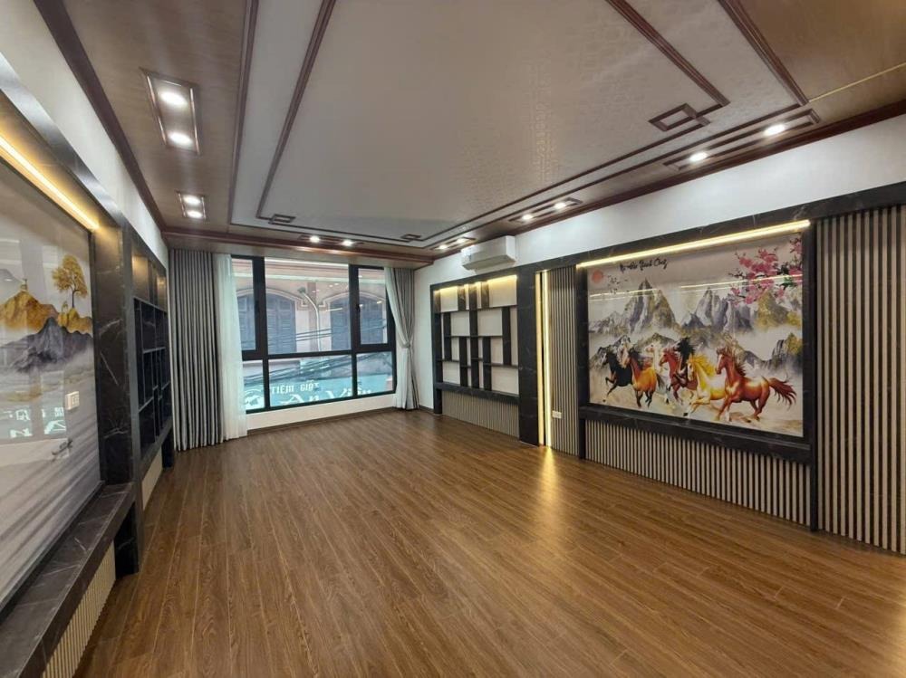 Bán Nhà Phố Hồ Bồ Đề - 70m2 - Kinh Doanh Đỉnh Cao - 23 Tỷ