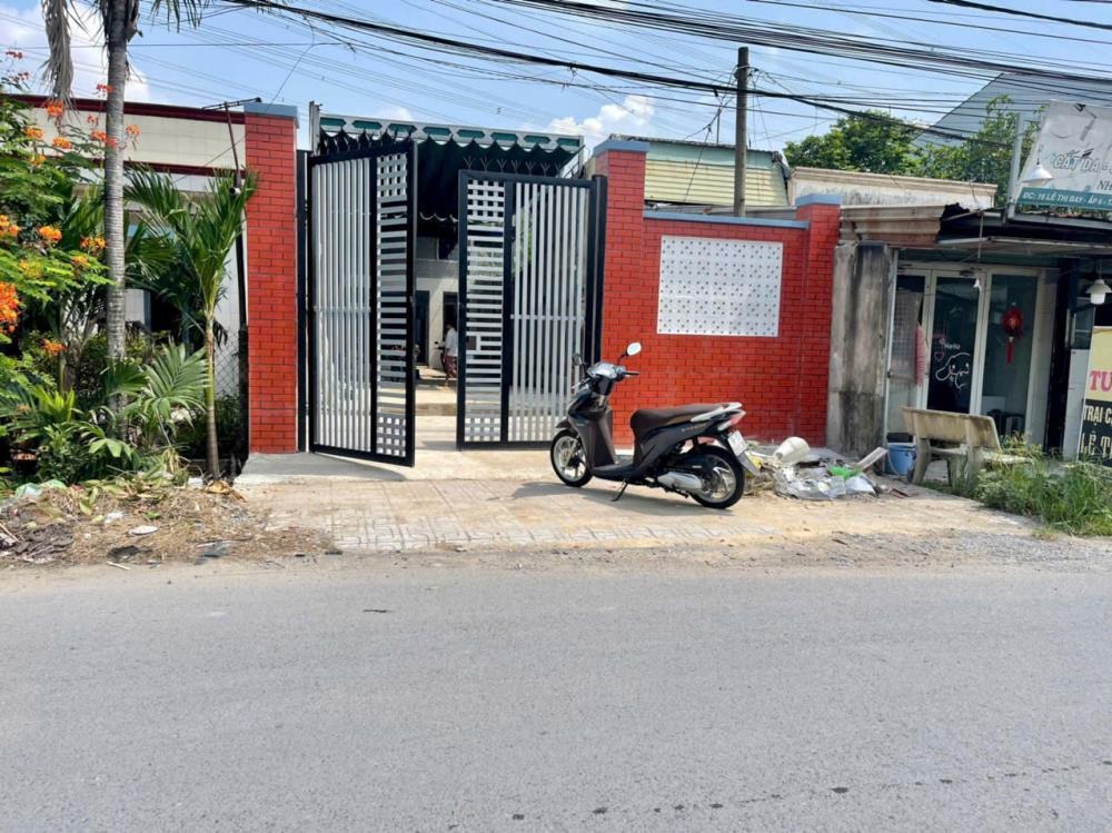 Nhà Mặt Tiền Củ Chi - 329m2, 7 Phòng Ngủ, Giá 5.5 Tỷ