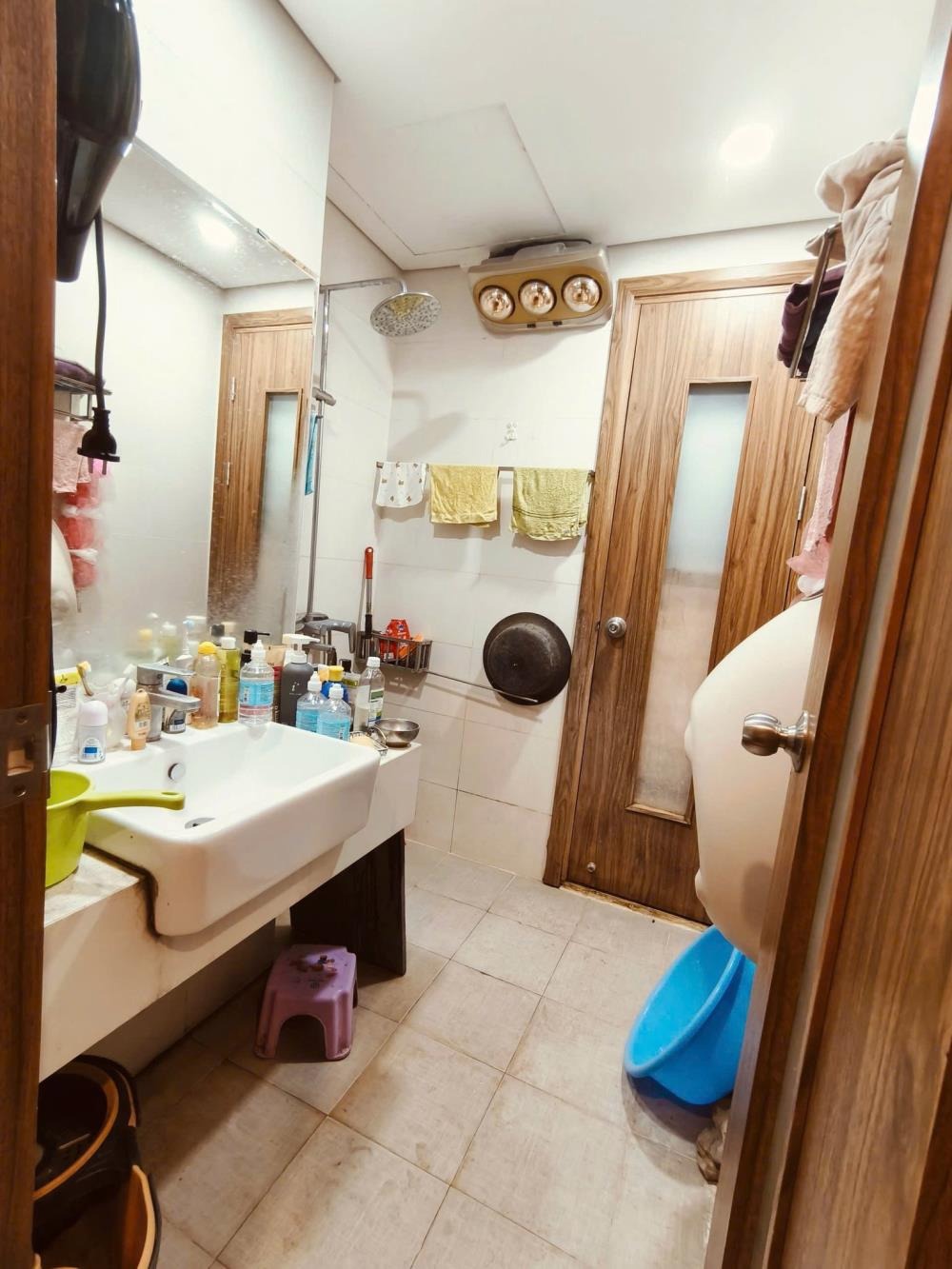 Cc mặt đường cầu giấy - 5.25 tỷ - Nhà đẹp, View Thoáng, Ở Ngay