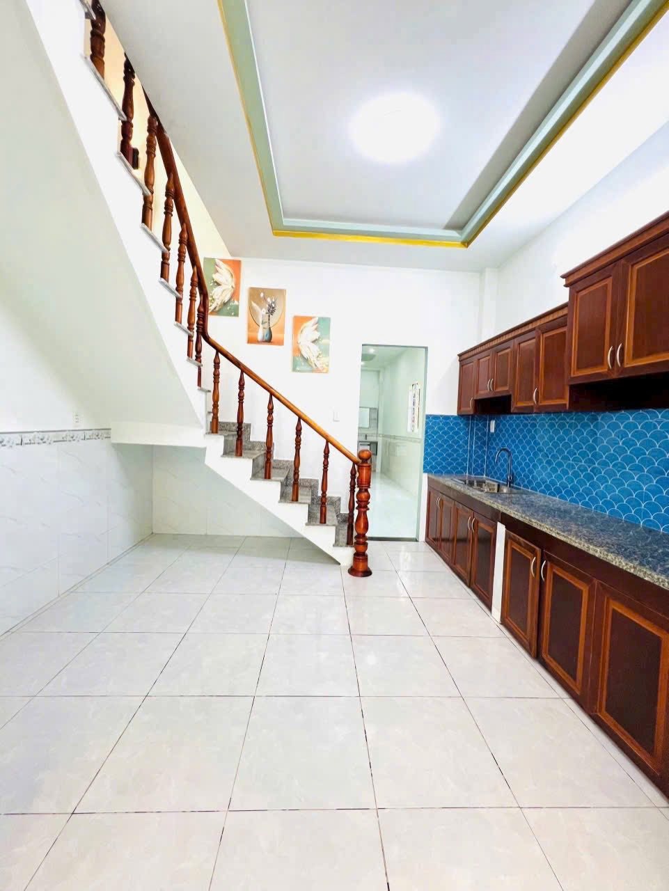 Bán Nhà Hóc Môn 45m2, 1 Trệt 1 Lầu, SHR - Giá Tốt