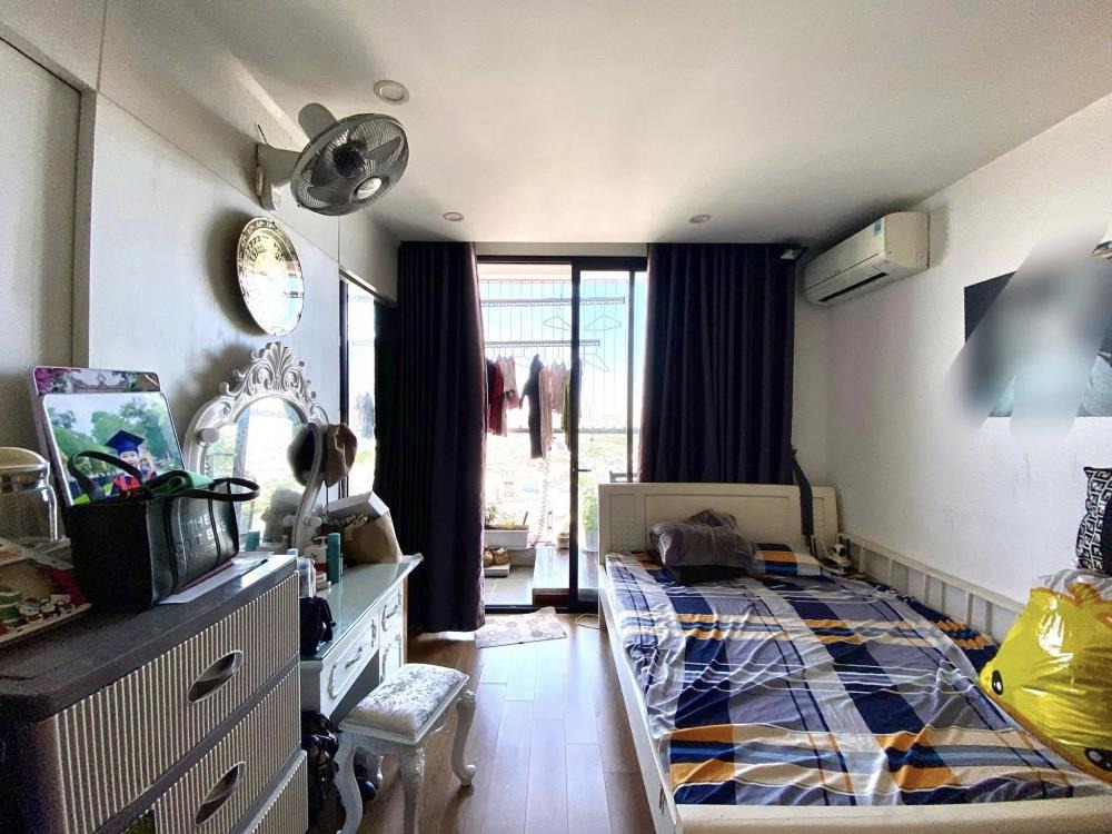 Cc mặt đường cầu giấy - 5.25 tỷ - Nhà đẹp, View Thoáng, Ở Ngay