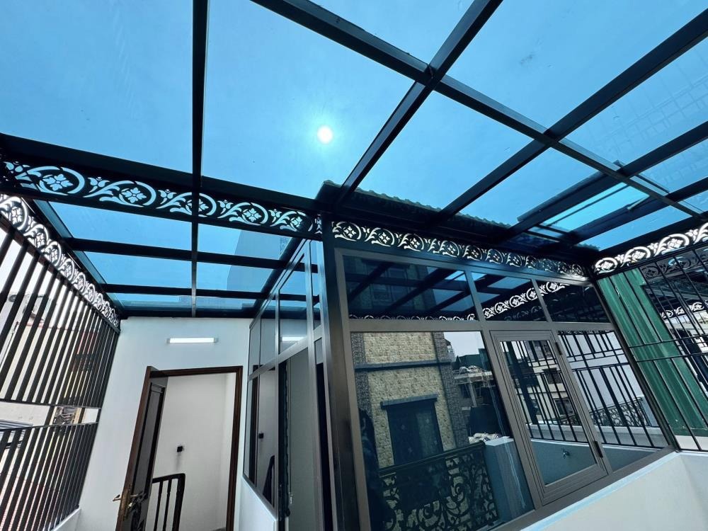 Nhà 6 Tầng Thang Máy, Gara Ô Tô, Trần Duy Hưng - Giá 22.5 tỷ
