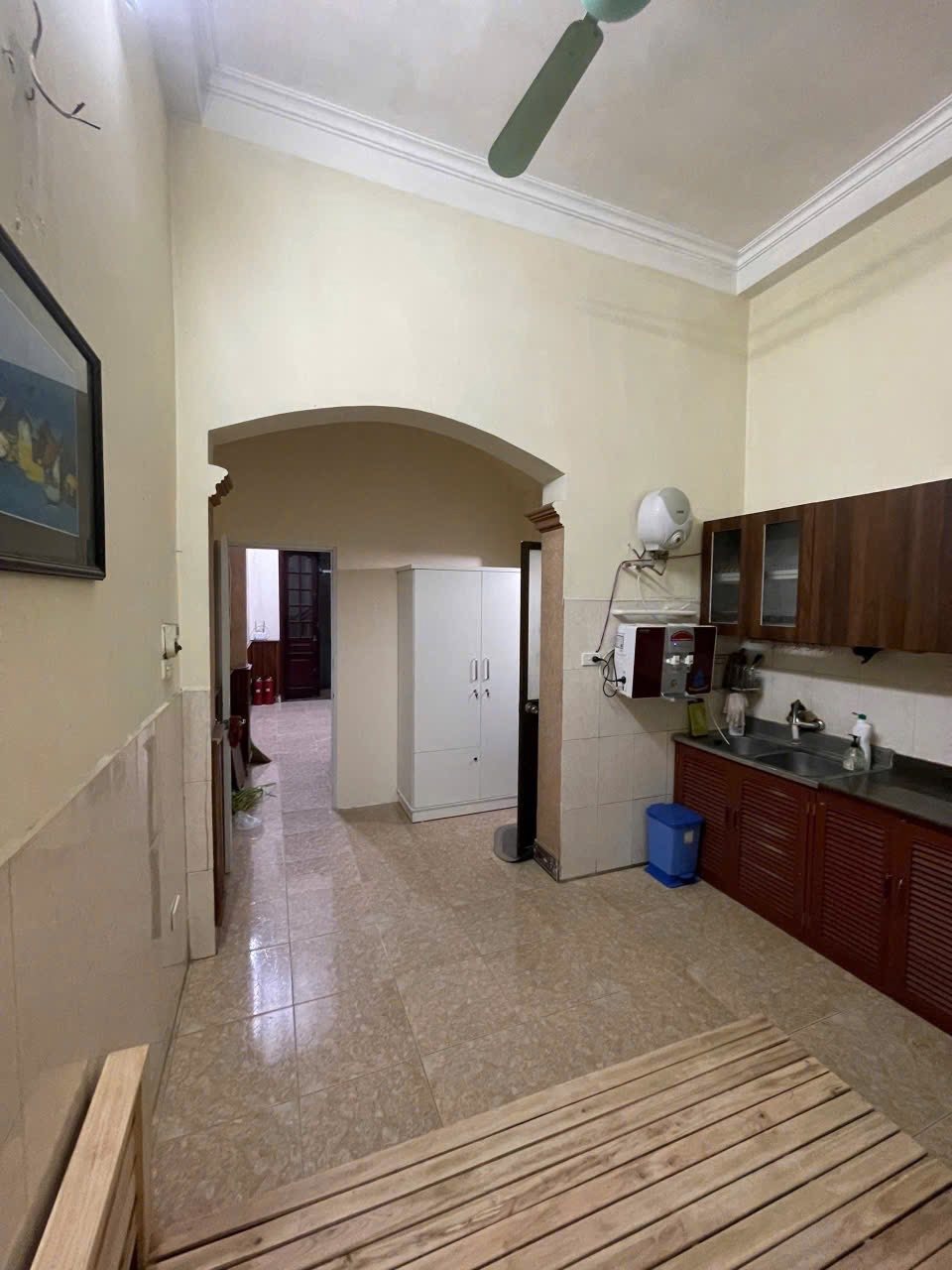 Bán Nhà Đẹp Phân Lô Quân Đội - Tây Hồ - Giá 10.85 Tỷ