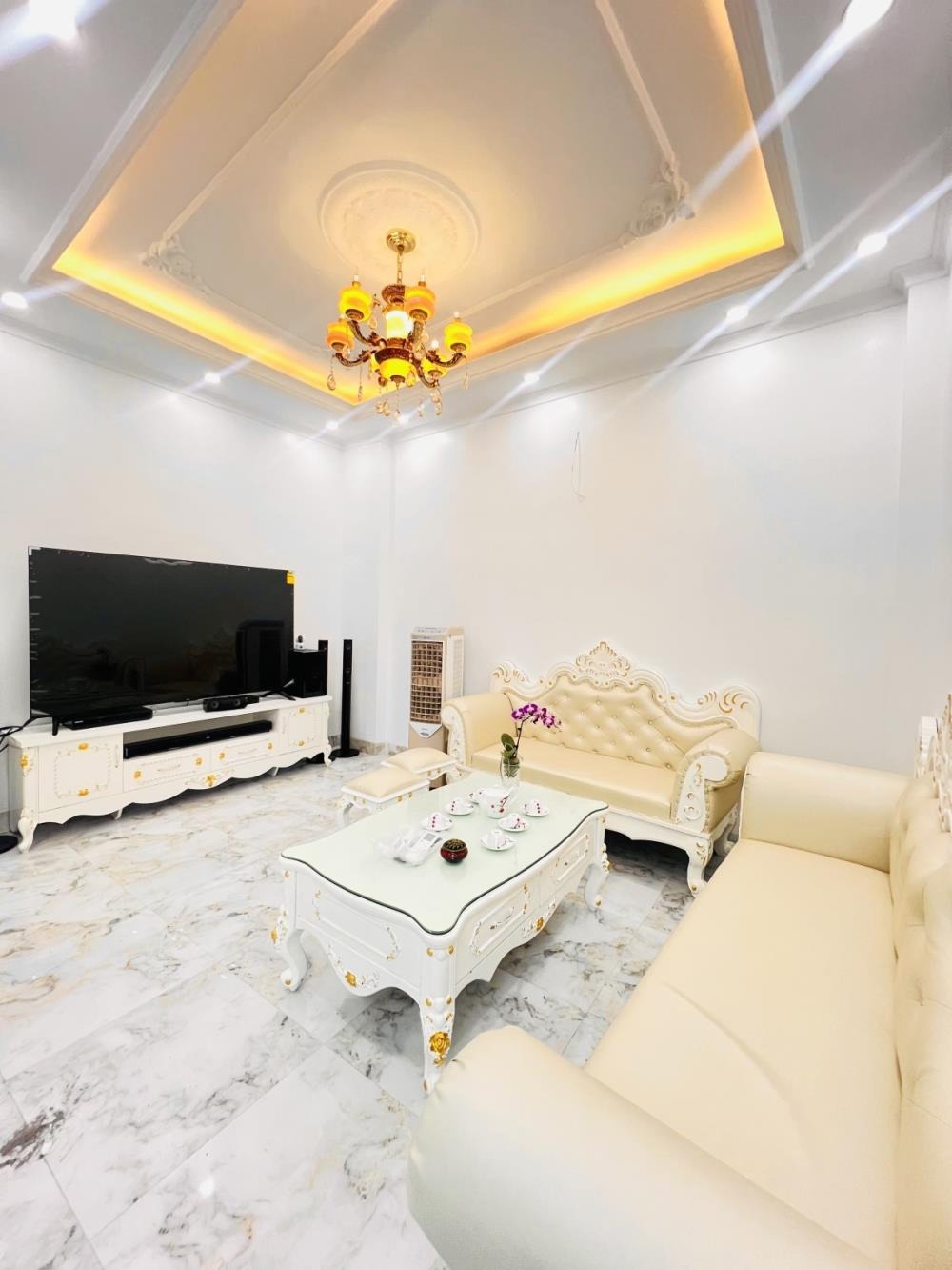 Bán nhà Times City - 5 Tầng, Thang Máy, Full Nội Thất - Giá Tốt