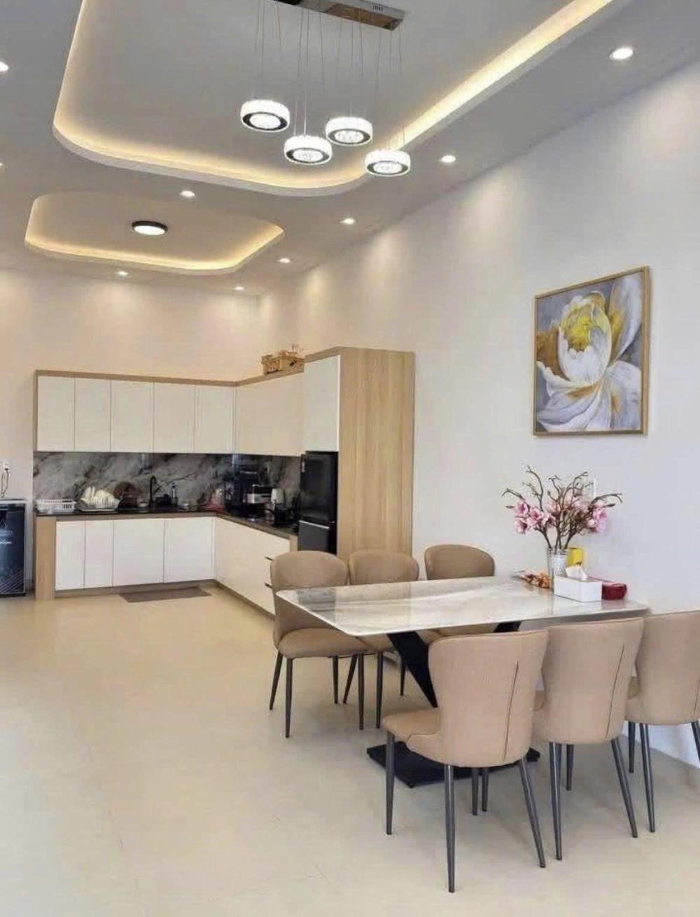 Bán nhà 1 trệt 1 lầu Củ Chi - 108m2, SHR, Gần Chợ, Trường Học
