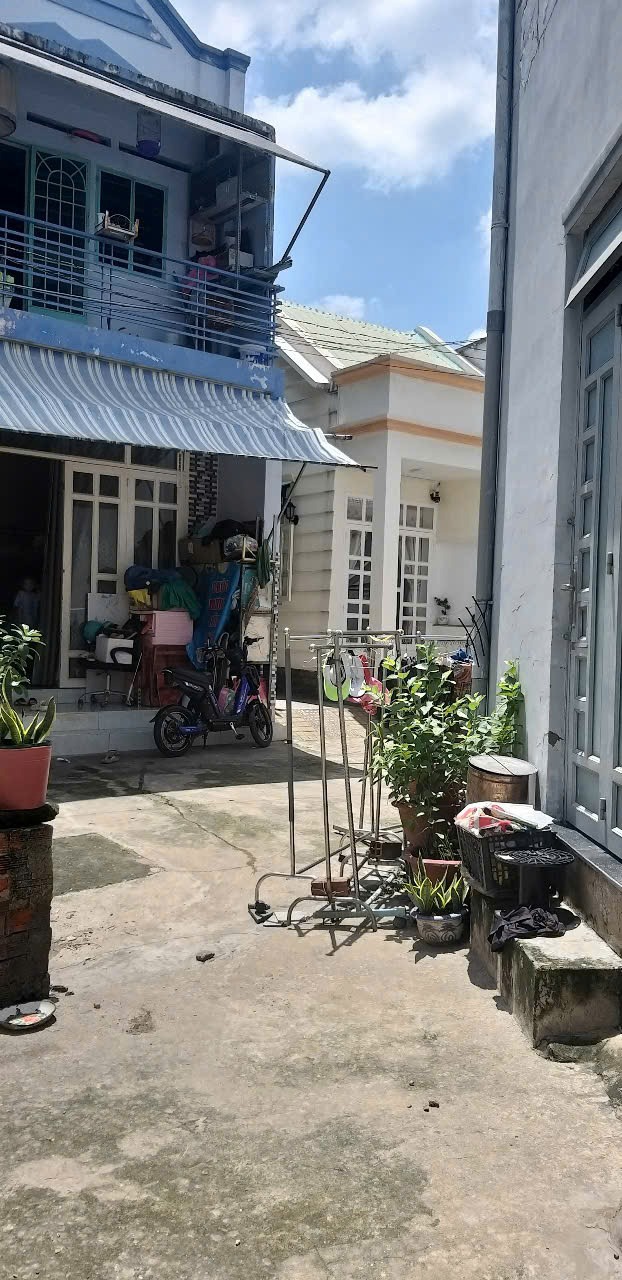 Nhà đẹp 2 tầng Thủ Đức - Giá chỉ 4.35 tỷ - Chủ bán gấp