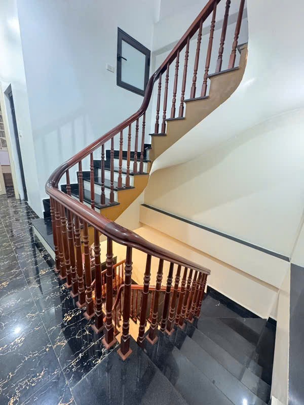 Bán nhà mới xây, vị trí đẹp gần KĐT Kim Chung, Hà Nội