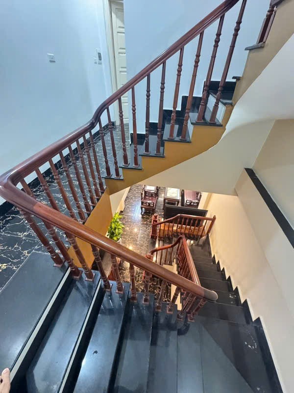 Bán nhà mới xây, vị trí đẹp gần KĐT Kim Chung, Hà Nội
