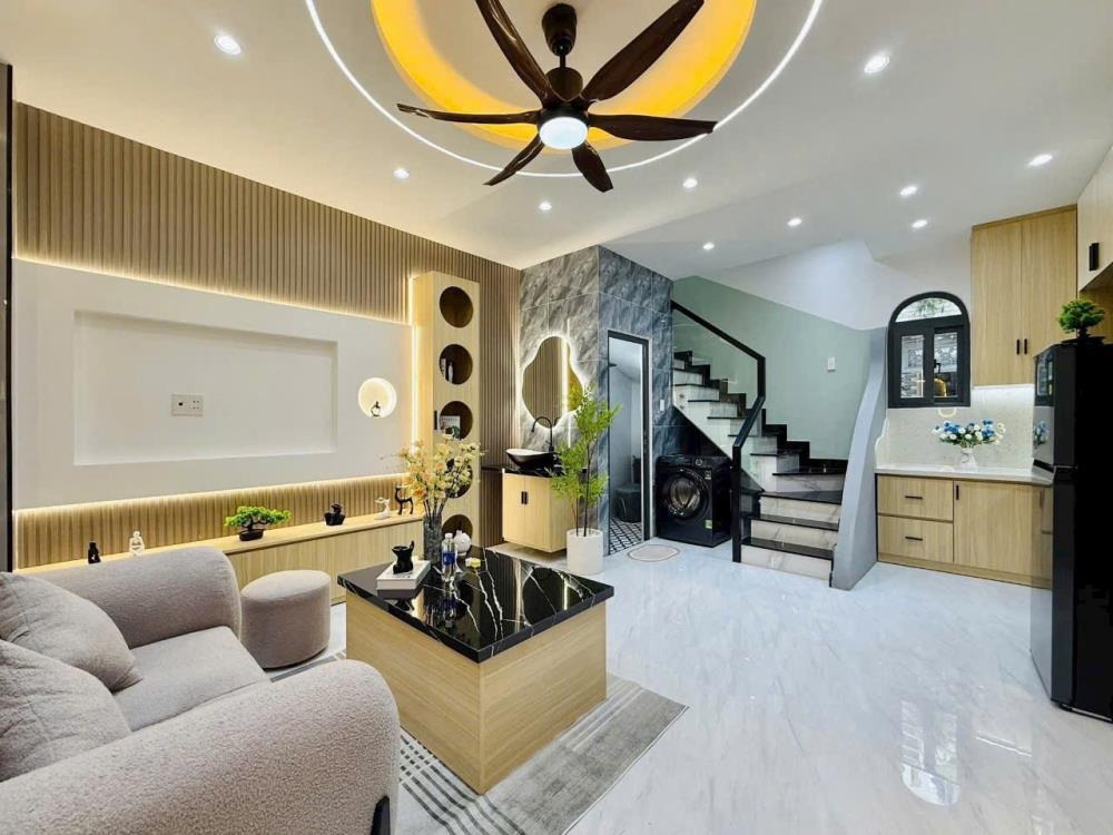 🏡 Cần Bán Nhà Đẹp Bình Chánh - 850 Triệu - Pháp Lý Sổ Hồng