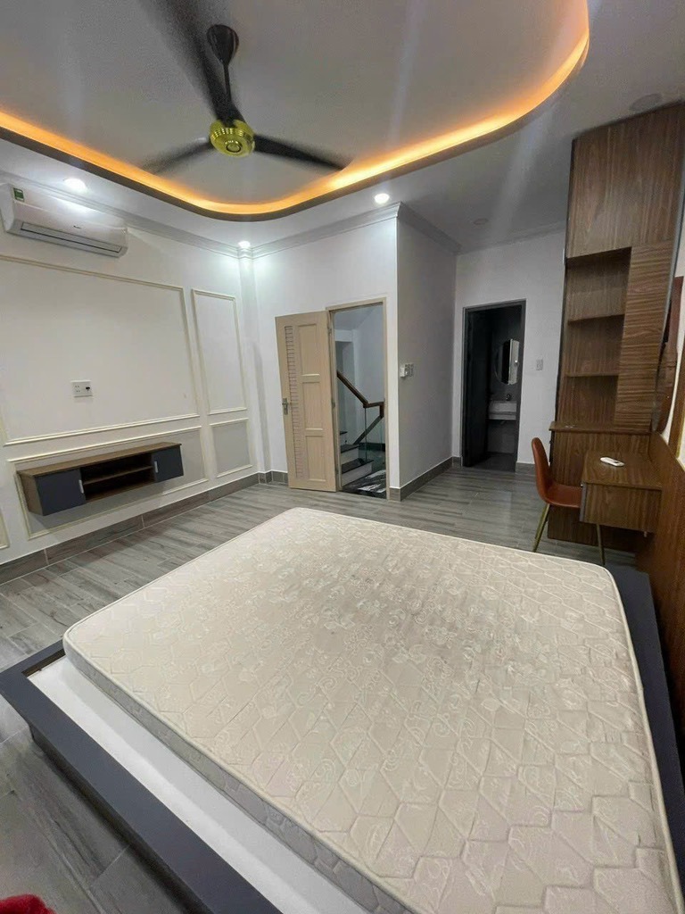 Nhà phố Phú Nhuận 36m2, 3 Lầu, Nở Hậu, Gần Mặt Tiền - 7.6 Tỷ