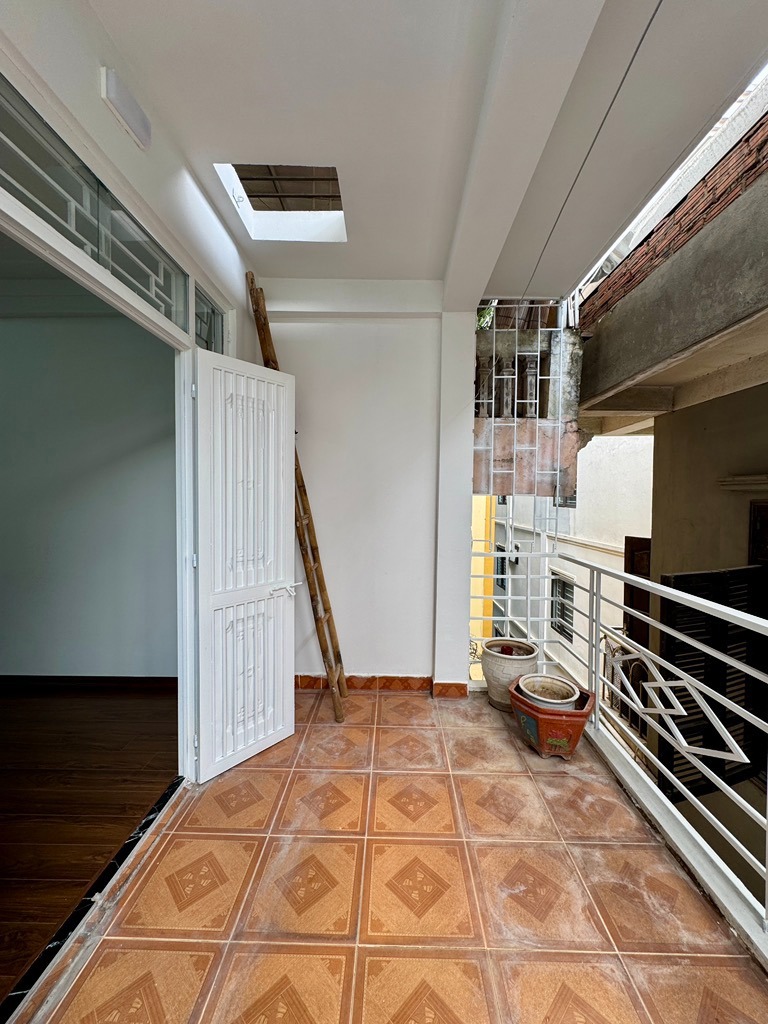 Bán nhà lô góc Nguyễn Đức Cảnh - 25m² - 4 Tầng - Giá 6.15 tỷ