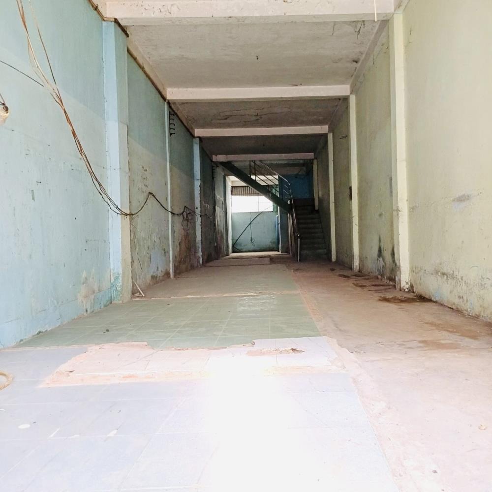 Bán nhà Quận 6, Hẻm nhựa ô tô vào, 113m2, 2 tầng, Giá chỉ 8 tỷ