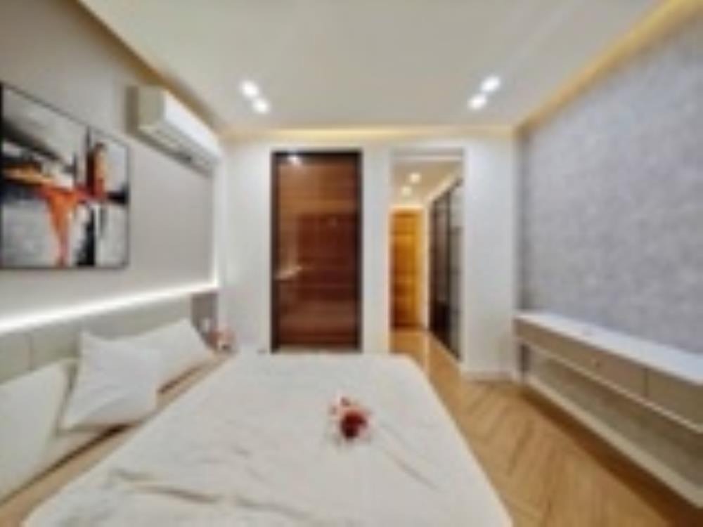 Nhà Phan Xích Long 3 Tầng, 32m² - Giá 6.65 Tỷ - Vị Trí Đắc Địa