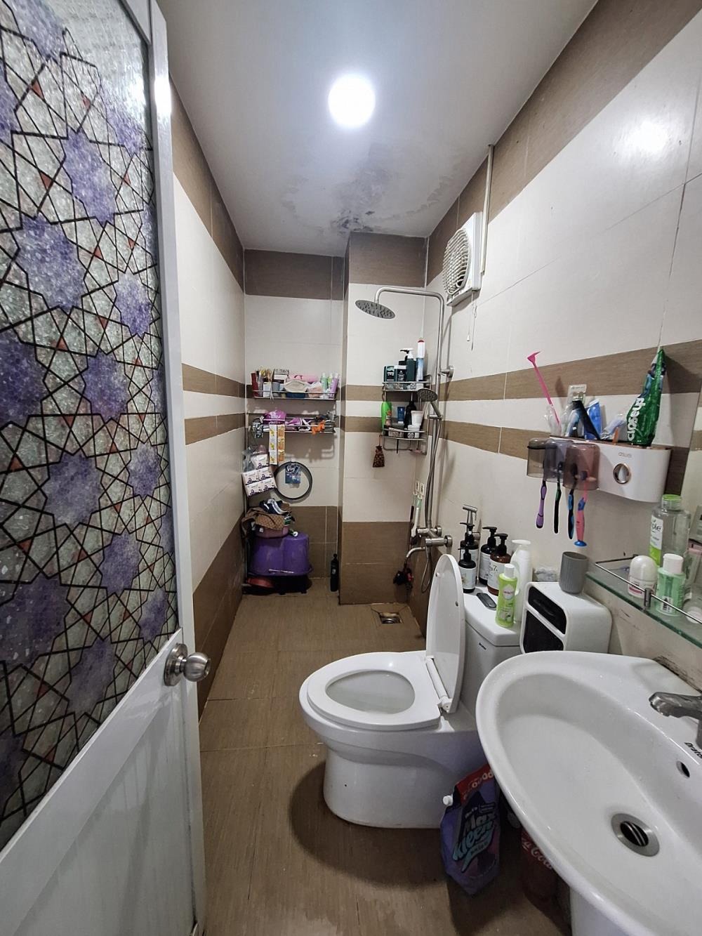 Bán Nhà Phân Lô Đường Đình Phong Phú, Thủ Đức: 80m², 7.5 tỷ, Dòng Tiền 15tr/tháng