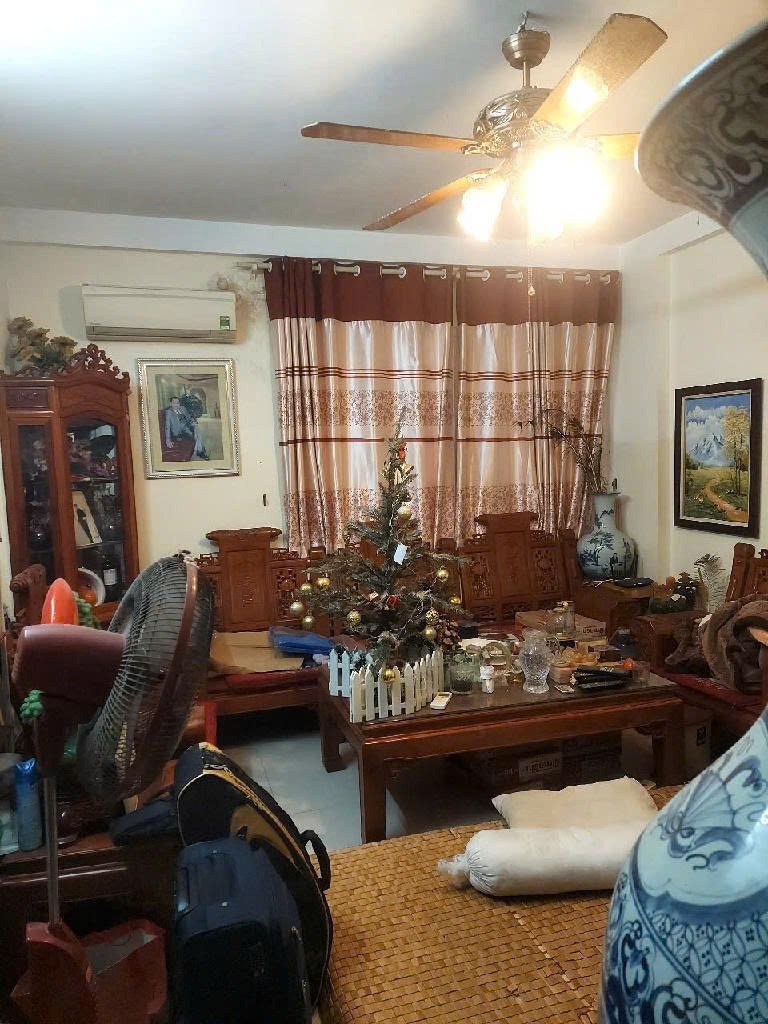 Bán nhà Ngọc Khánh, Ba Đình: 36m2, Full Nội Thất, Giá 8.25 tỷ