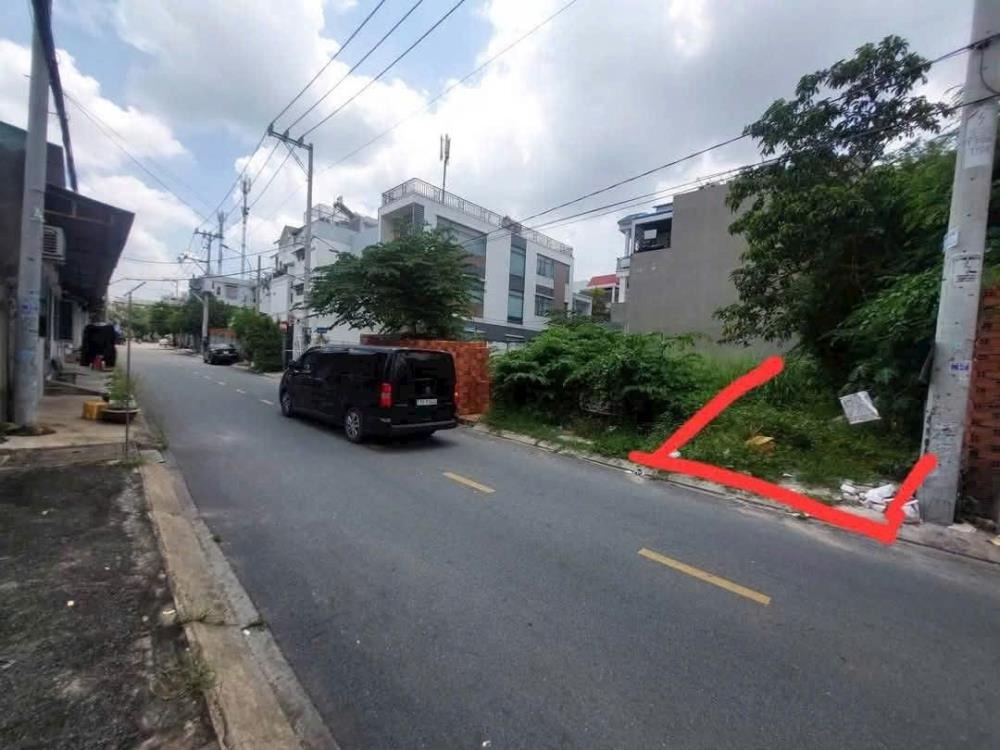 Bán Nhà 4 Tầng, Hoàng Diệu 2, Thủ Đức - 72m2, Giá 8.3 Tỷ