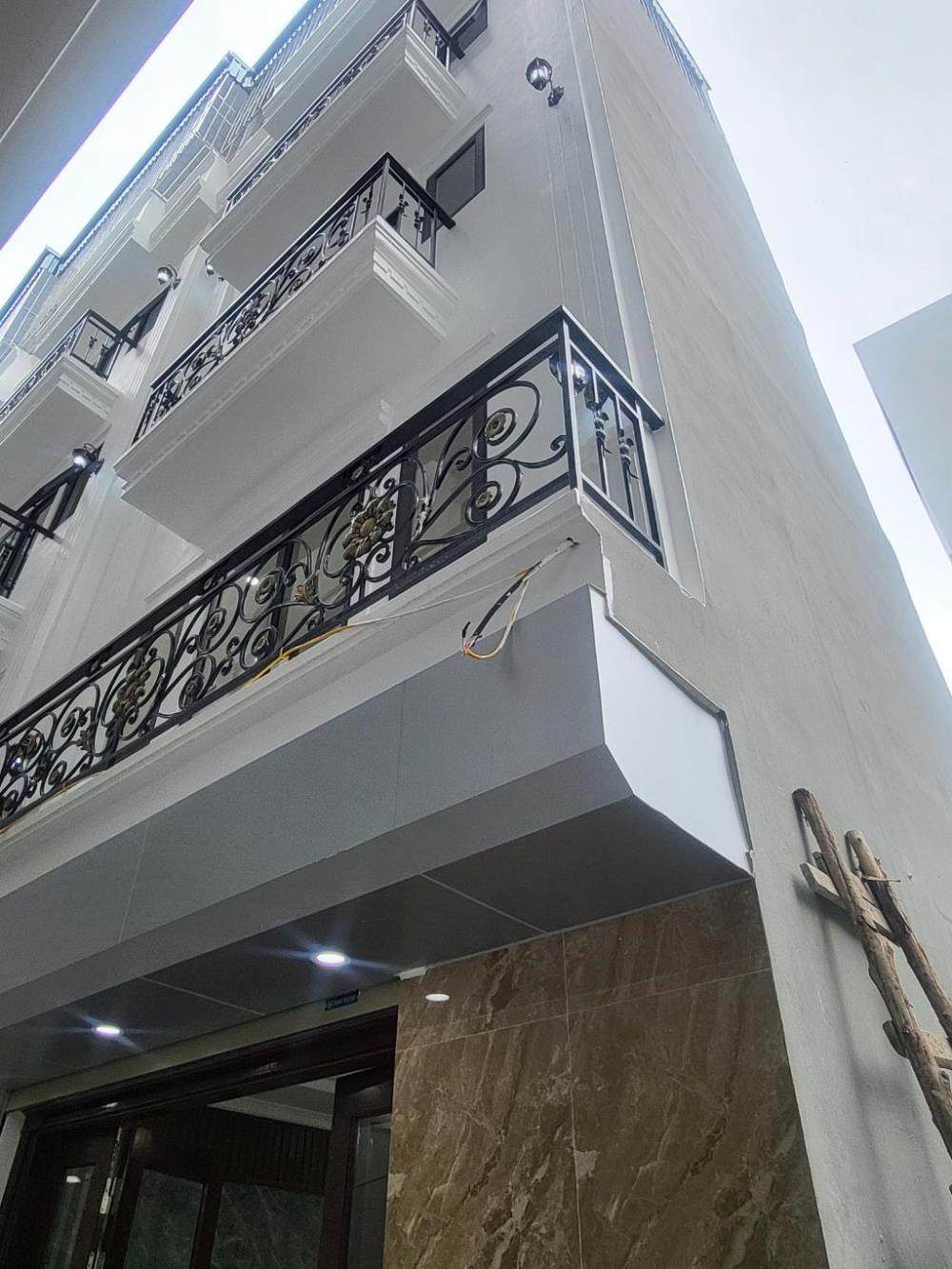 Bán nhà 5 tầng, full tiện ích - Vị trí đẹp, an ninh tốt
