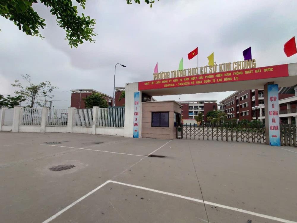 Lô Góc Kim Chung - Đầu Tư Sinh Lợi, Gần Ô Tô, Tiềm Năng Đấu Giá