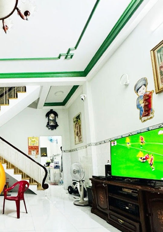 Nhà Mặt Tiền 4 Tầng Tân Bình: 4.6x15m, Giá Tốt - Tuấn 0907980602