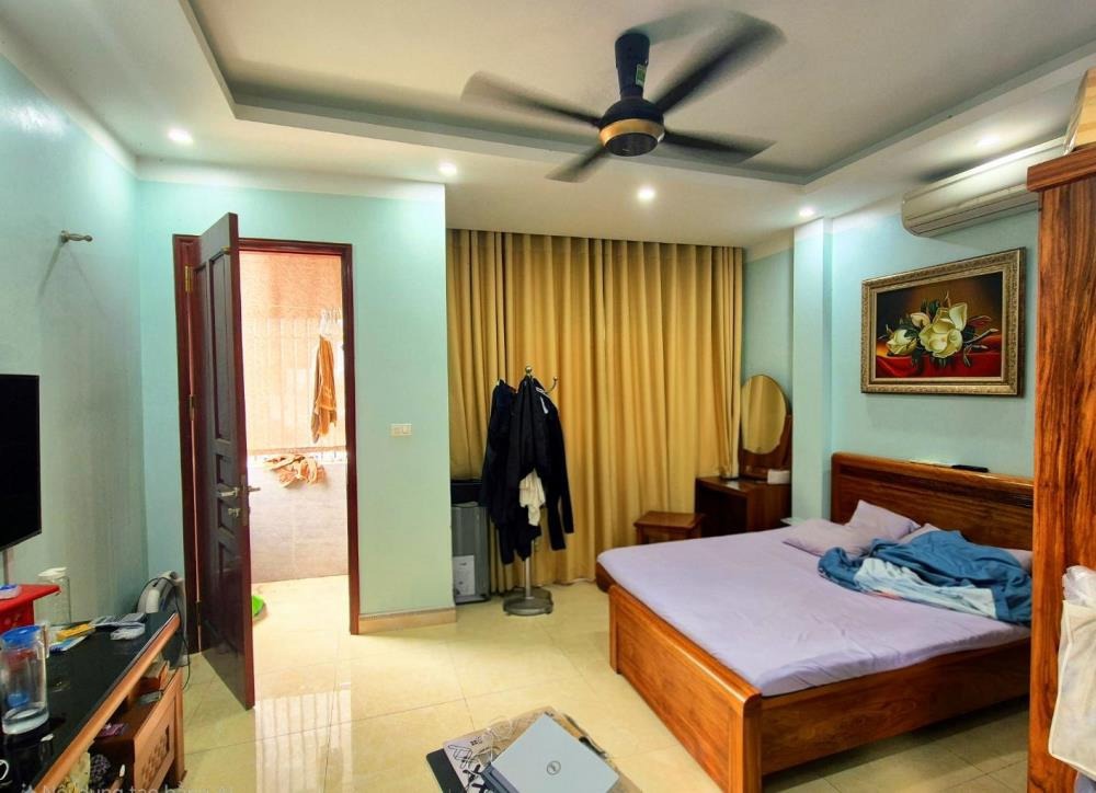 Bán Tòa Nhà Mặt Phố Cực Lộc, Thanh Xuân: Dòng Tiền 900Tr/Năm, 9 Tầng Thang Máy