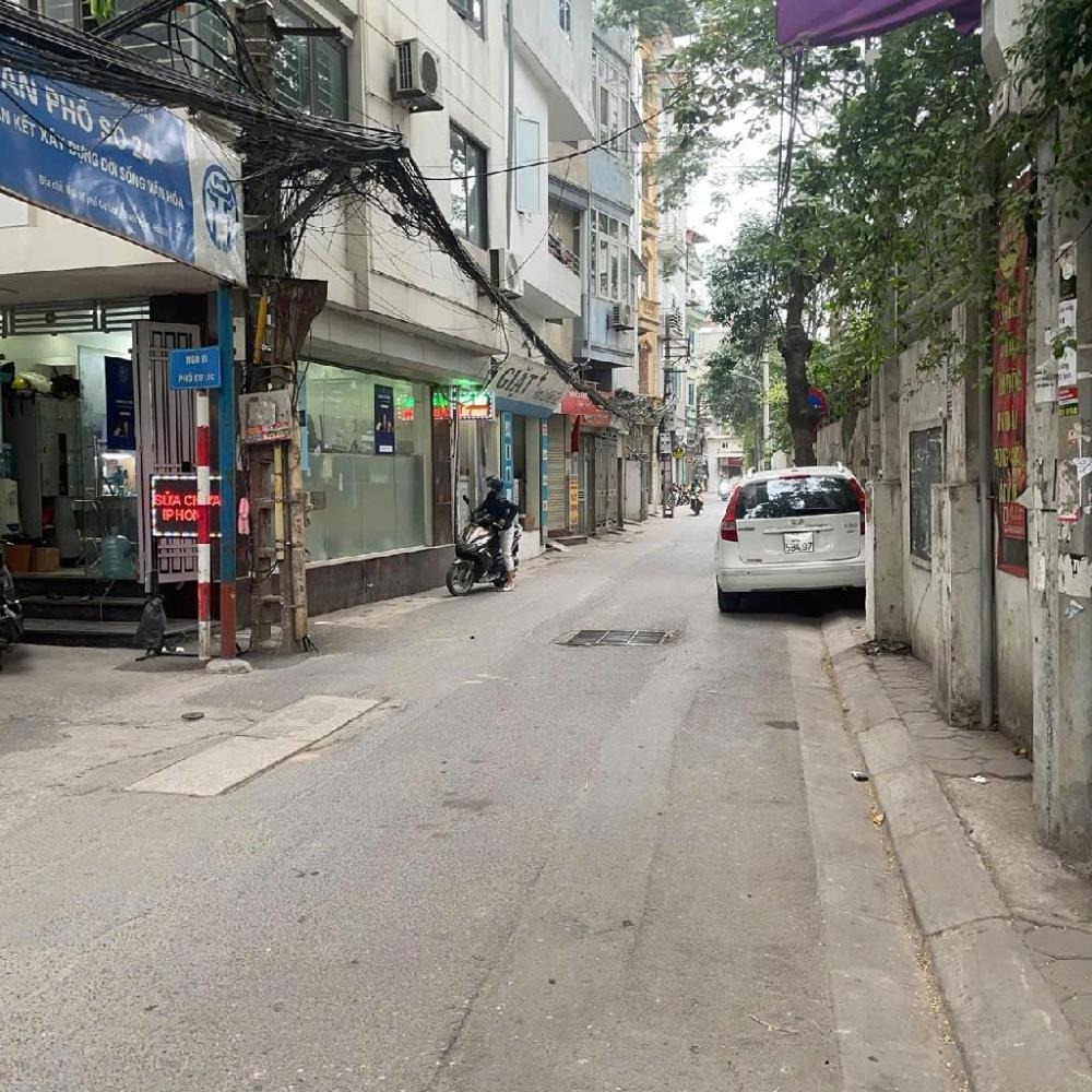 Bán Tòa Nhà Mặt Phố Cực Lộc, Thanh Xuân: Dòng Tiền 900Tr/Năm, 9 Tầng Thang Máy