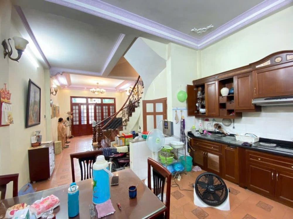 Phân Lô Xuân Thủy - Cầu Giấy: 40m x 5T, Ô Tô Tránh, Giá Tốt