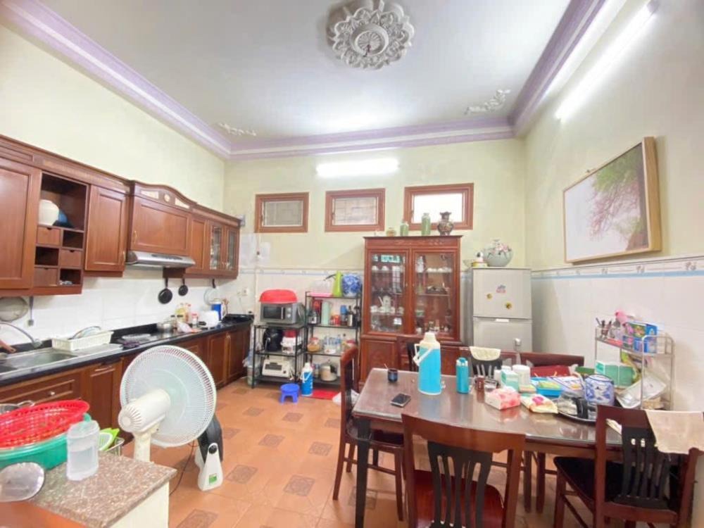Phân Lô Xuân Thủy - Cầu Giấy: 40m x 5T, Ô Tô Tránh, Giá Tốt