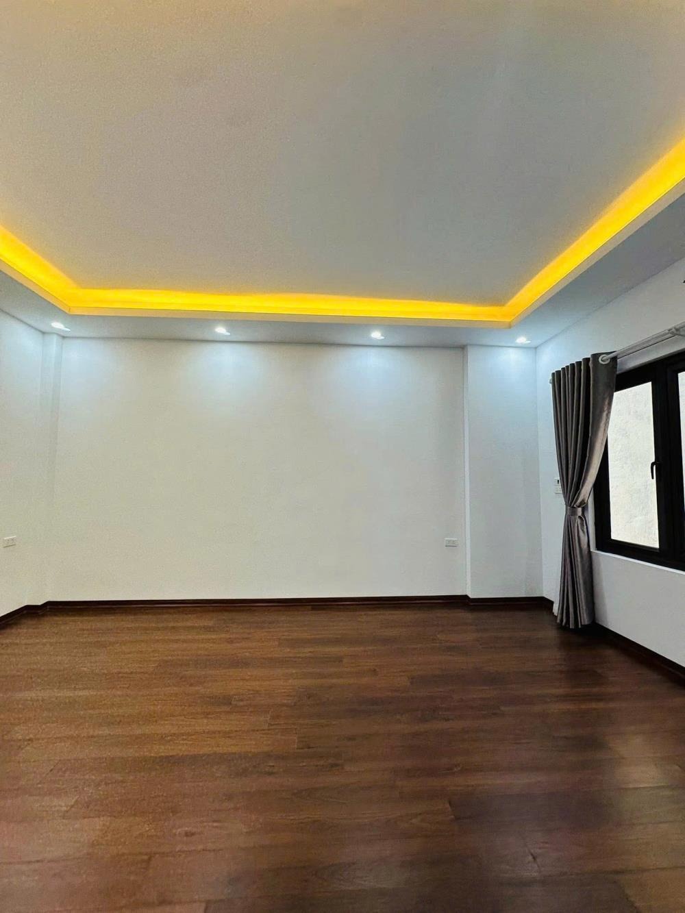 Nhà Mới Xây 100% - Vị Trí Đắc Địa - Kinh Doanh/Ở - Giá Tốt