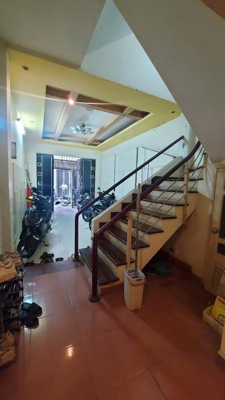 Xuân Thủy 57m² 5 Tầng Mặt Ngõ Ô Tô KD 15.6 Tỷ - Cầu Giấy