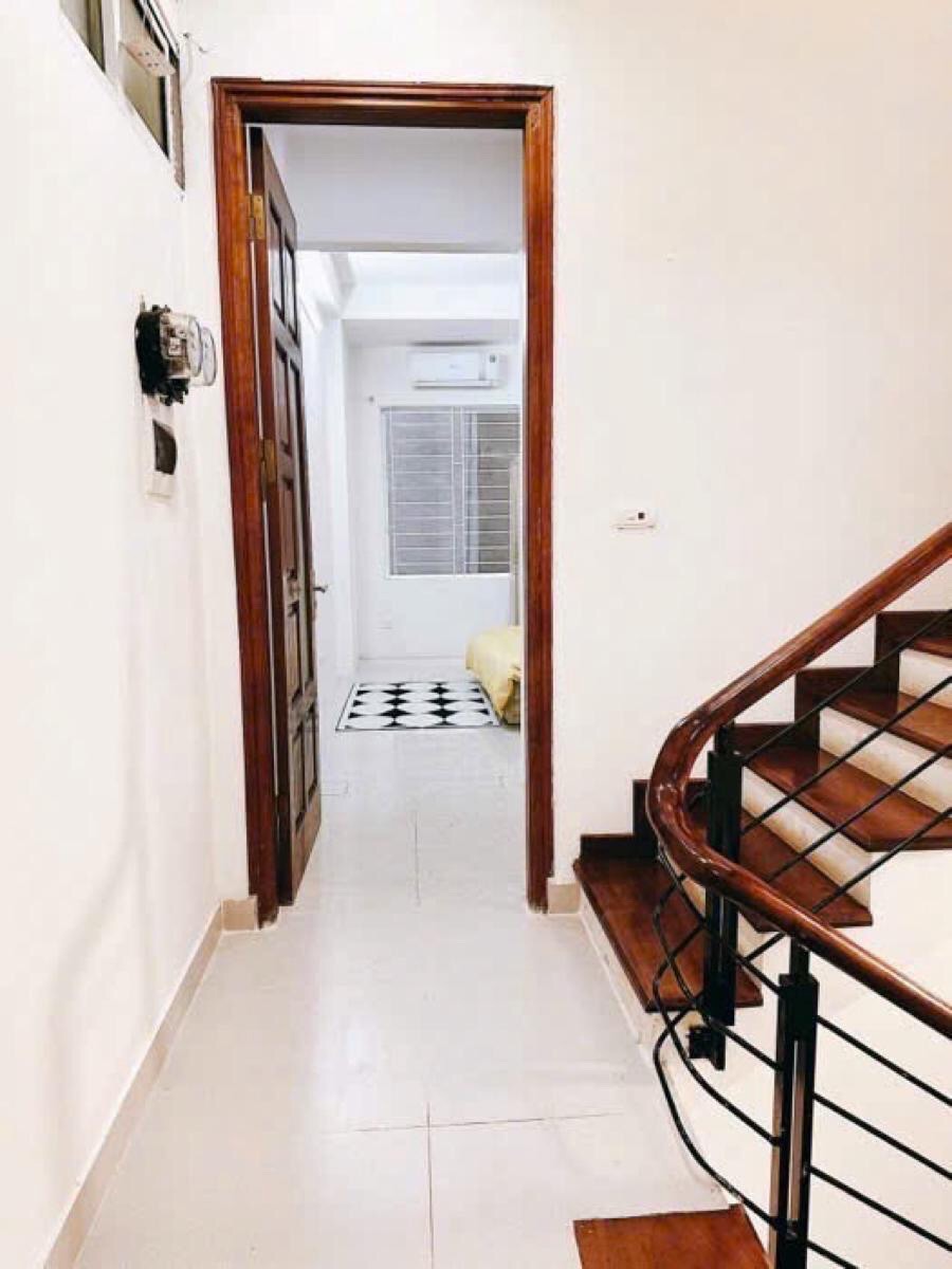 Bán Nhà Trường Chinh 39m² 5 Tầng, Mặt Tiền 3.5m - Giá 10.8 Tỷ