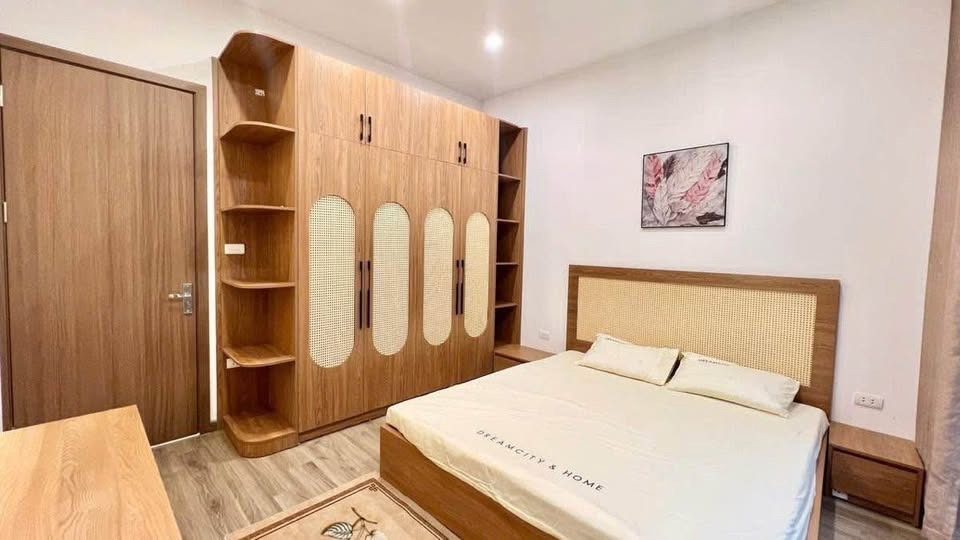 Bán Gấp Nhà Phố Lê Đức Thọ, Nam Từ Liêm - 40m² - Giá 8 Tỷ