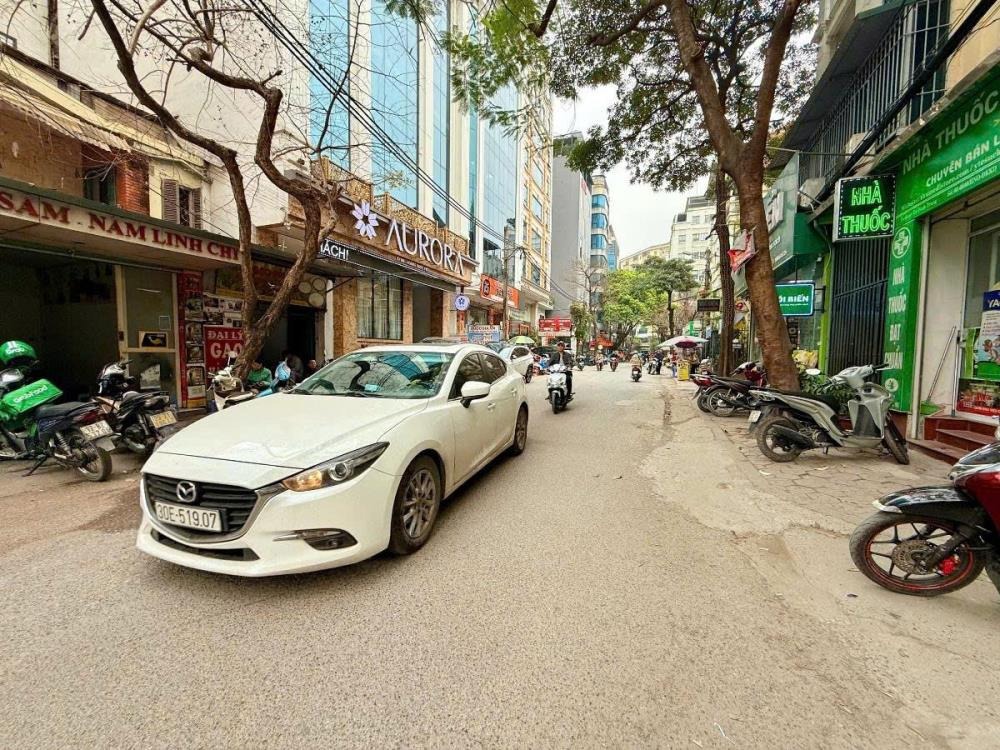 Siêu phẩm nhà phố 5 tầng, 2 mặt thoáng Cầu Giấy - Giá Tốt