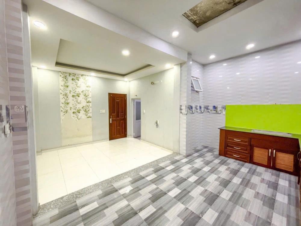 Bán Nhà Mặt Phố Cao Cấp Hà Huy Giáp: Kinh Doanh Siêu Lợi Nhuận