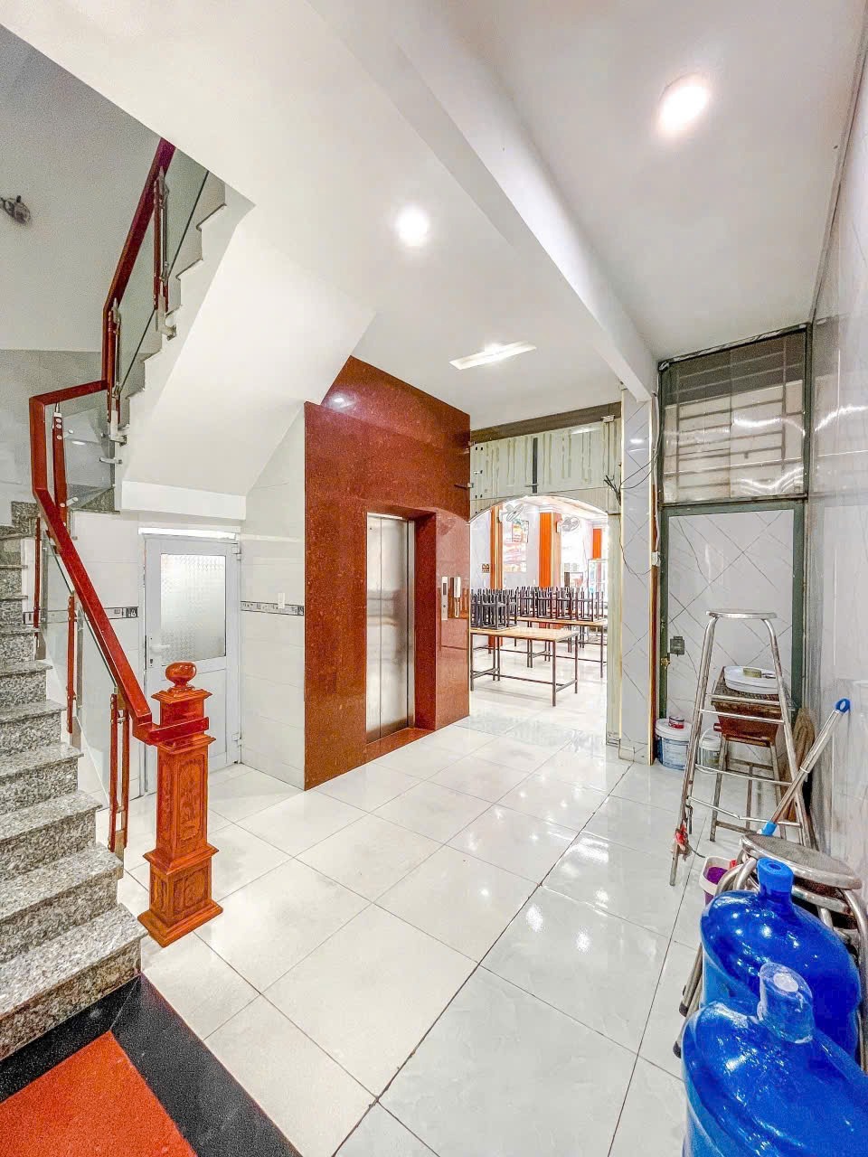 Bán Nhà Mặt Phố Cao Cấp Hà Huy Giáp: Kinh Doanh Siêu Lợi Nhuận