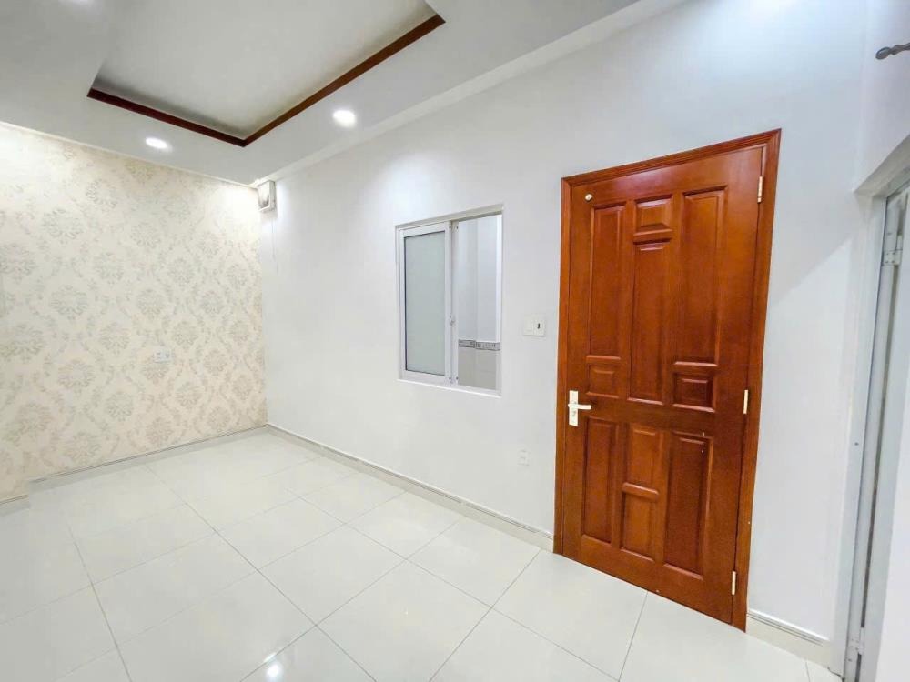 Bán Nhà Mặt Phố Cao Cấp Hà Huy Giáp: Kinh Doanh Siêu Lợi Nhuận