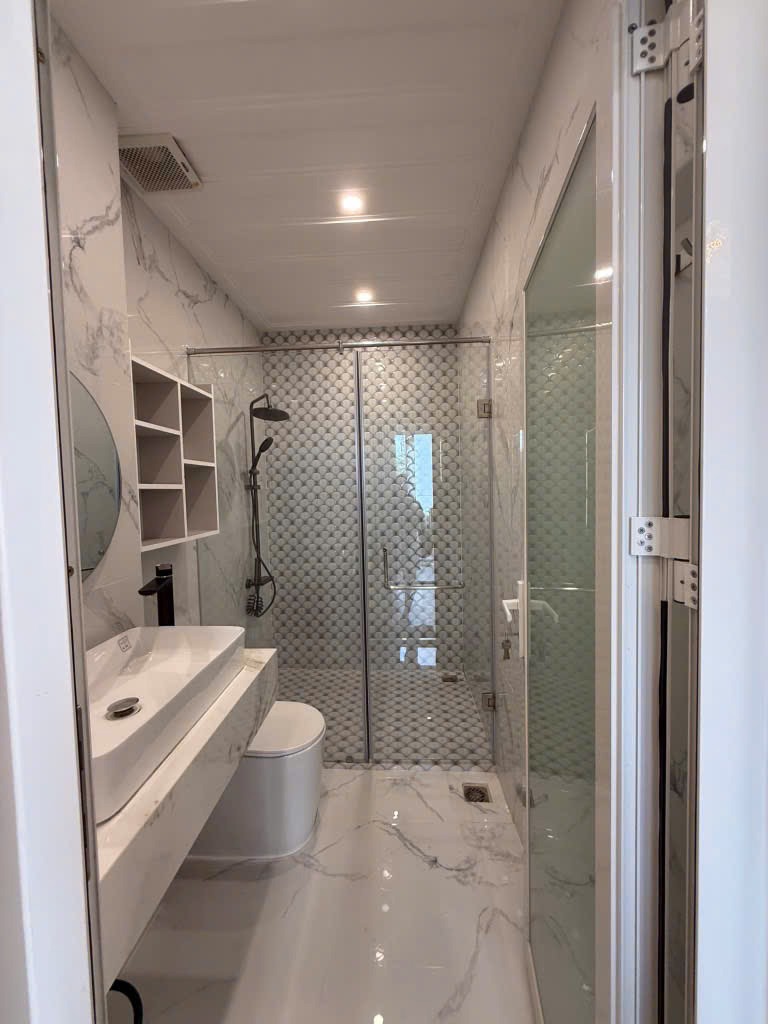 Bán nhà phố Quận 7 - 80m² - 4PN - 18.6 tỷ - Vị trí đắc địa