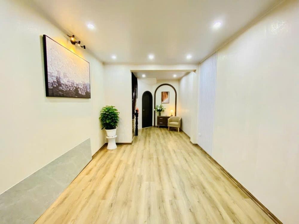 Nhà Thái Hà - Đống Đa - Hà Nội: Vị trí VIP, Ô Tô Đỗ Cửa, Kinh Doanh Đỉnh Cao