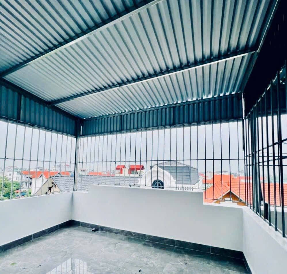 Bán nhà phố Ỷ La, Hà Đông: Lô góc 52m2, 2 tầng, ô tô vào cửa, giá chỉ 6 tỷ