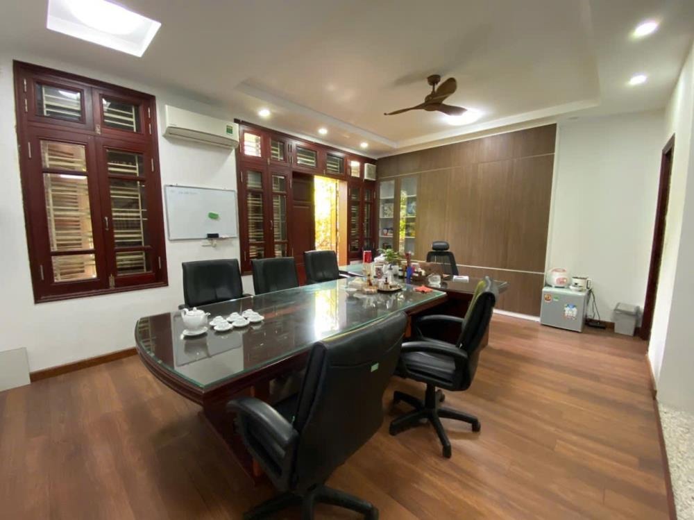 Bán Nhà Phố Lê Trọng Tấn, Thanh Xuân - 60m², 3 Tầng, Mặt Tiền 4.5m - Giá 19 Tỷ