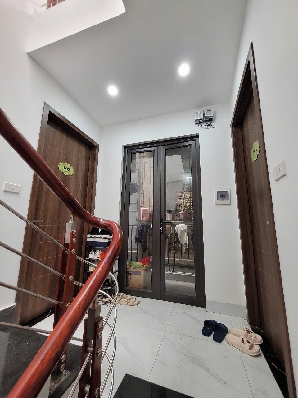 Bán Nhà Ngõ Trại Cá, Hai Bà Trưng - 9.5 Tỷ - Full Nội Thất, Kinh Doanh Sẵn