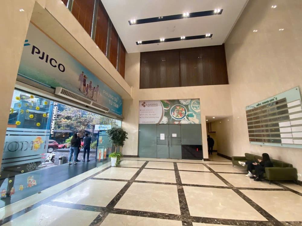 Cho Thuê Mặt Bằng Kinh Doanh, Sàn Thương Mại 200m2 - 700m2, Mặt Phố Tây Sơn Đống Đa