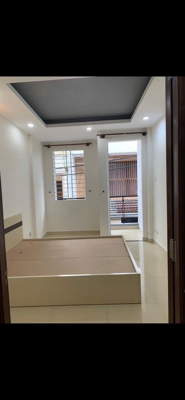 Bán nhà/Cho thuê Quận 1: Nhà đẹp, vị trí trung tâm, tiện ích đầy đủ