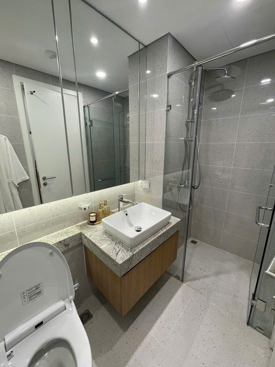 Bán Căn Hộ 71m2, 2PN, Đội Nhân, Ba Đình - Giá Tốt, Pháp Lý Sạch