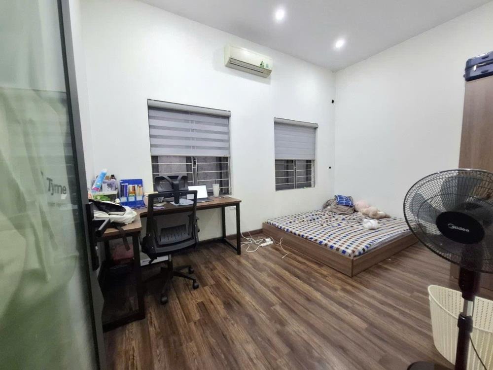 Nhà Phân Lô Ô Tô Cầu Giấy - Vị Trí Đắc Địa - Giá Tốt