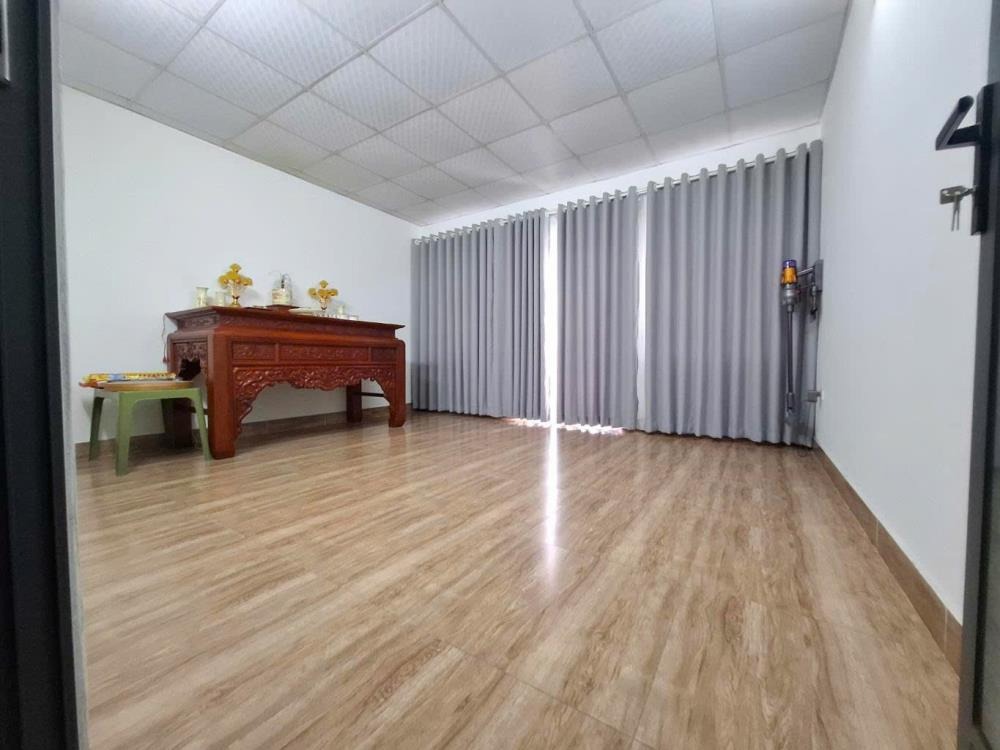 Nhà Phân Lô Ô Tô Cầu Giấy - Vị Trí Đắc Địa - Giá Tốt