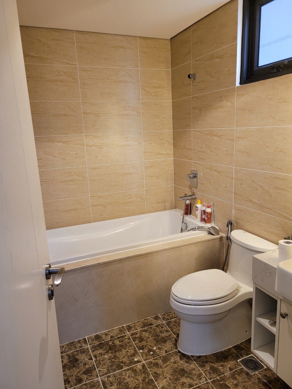 Bán Gấp Căn 3PN 95m2 VinHomes D’Capitale - Full Đồ, Giá Tốt Nhất